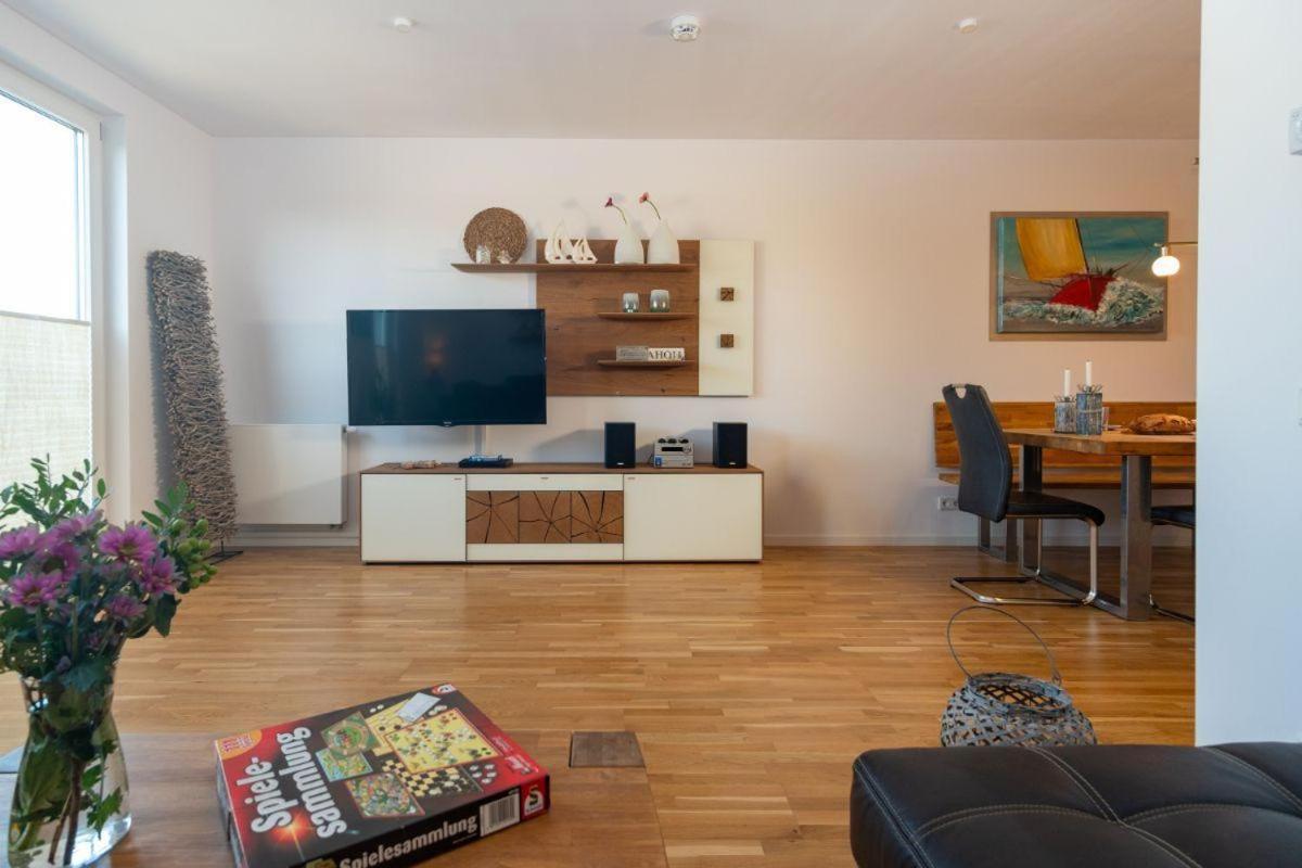 Haus-Wilhelmsplatz-Wohnung-Heimathafen Heiligenhafen Esterno foto